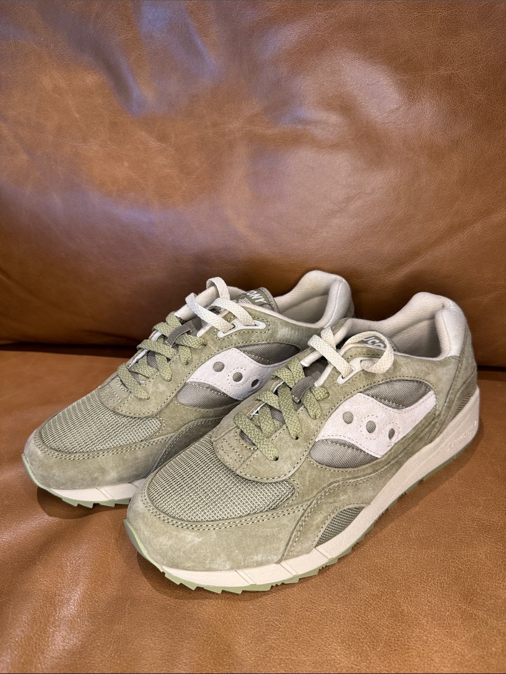 Saucony Shadow 6000 “Sample” Sage Suade Sneakers Men’s Size 9 Rare SS25 Pair